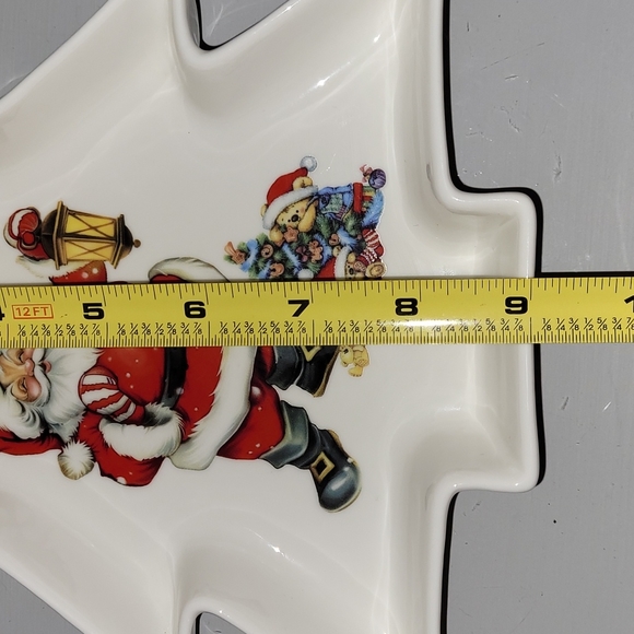 Retro Santa and Bears Christmas Tree Plate - Picture 8 of 12